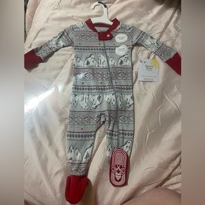 burt’s bees polar bear sleeper